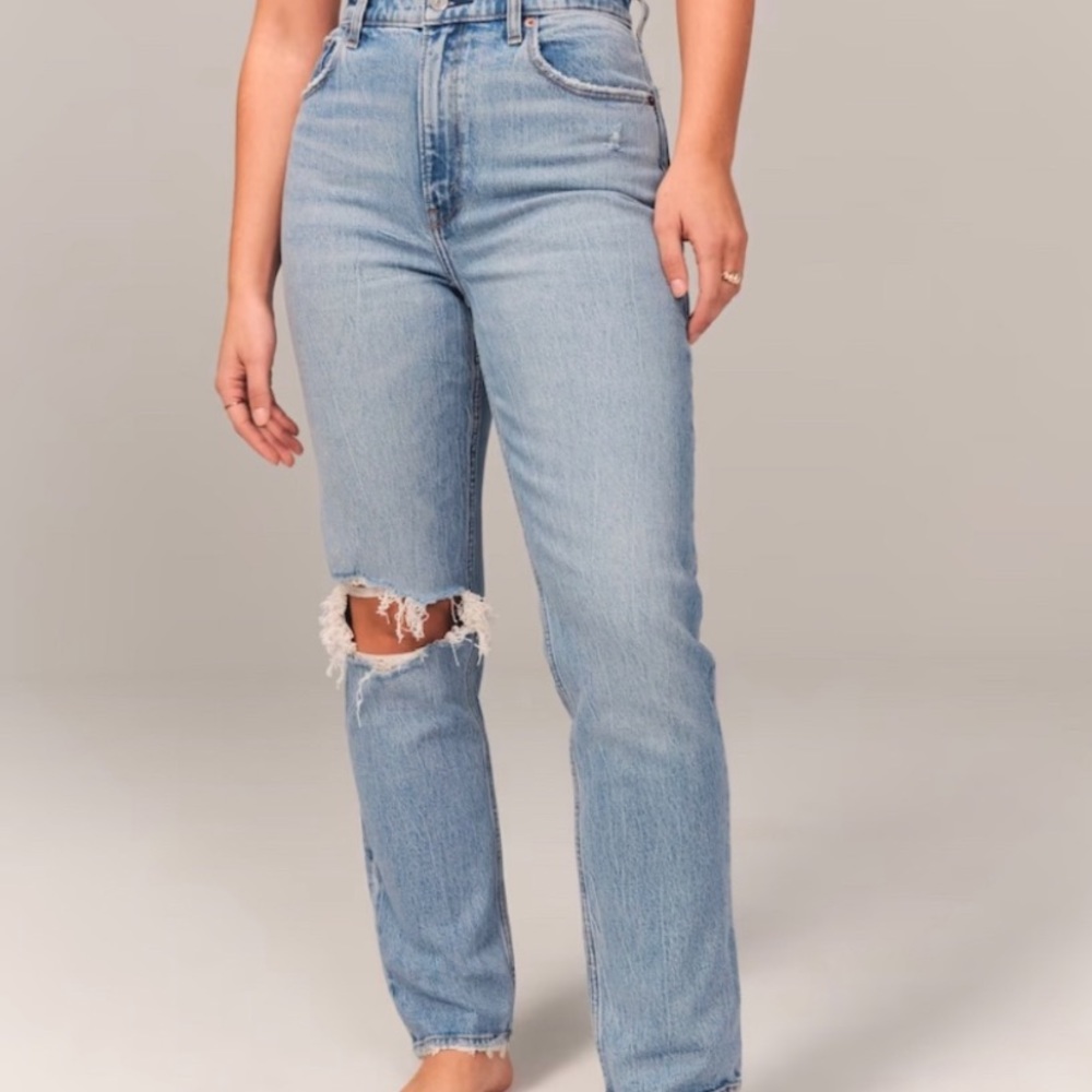 Abercrombie & Fitch NEW The ‘90s Straight Curve Love Jeans